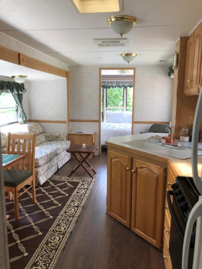 Готель Garden Bay Hideaway - Glamping & Rv Екстер'єр фото