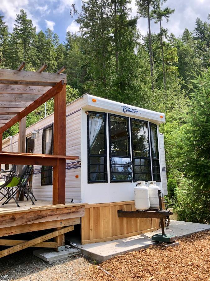 Готель Garden Bay Hideaway - Glamping & Rv Екстер'єр фото